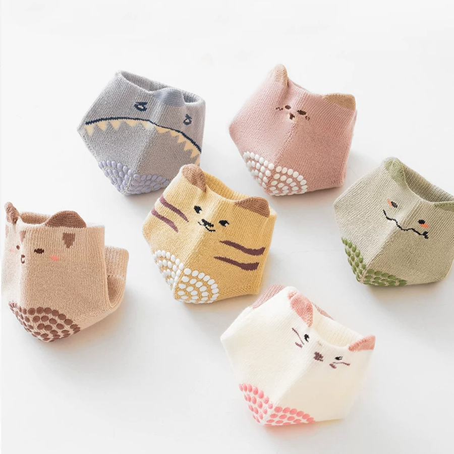 2 stuks baby cartoon kniebesch - Baby Knee Pad Crawling recensie en prijs